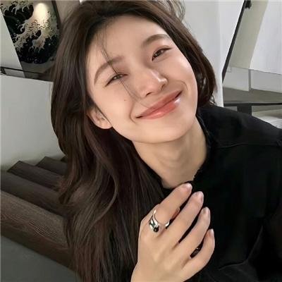花吃了那女孩