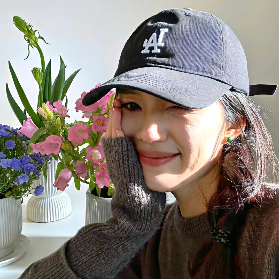 伊朗三面戏剧人生